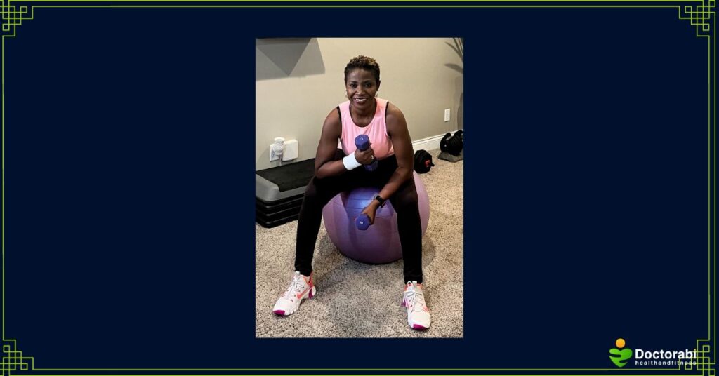 Why-Women-Over-40-Should-Use-an-Exercise-Ball-Seated-Biceps-Curls